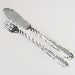 2pc Oneida Homestead Butter Knife & Cocktail Fork stainless Simeon George Roger